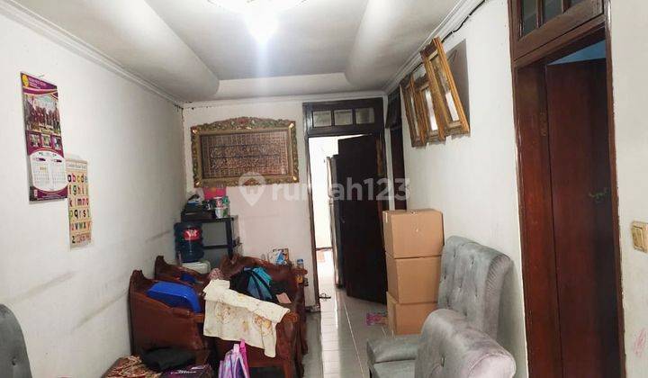 rumah terawat manis di Rawamangun ,pulo gadung
 2