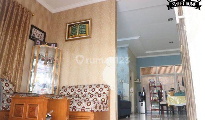 Dijual Rumah dalam lingkungan komplek elit di Taman Duren Sawit
 2