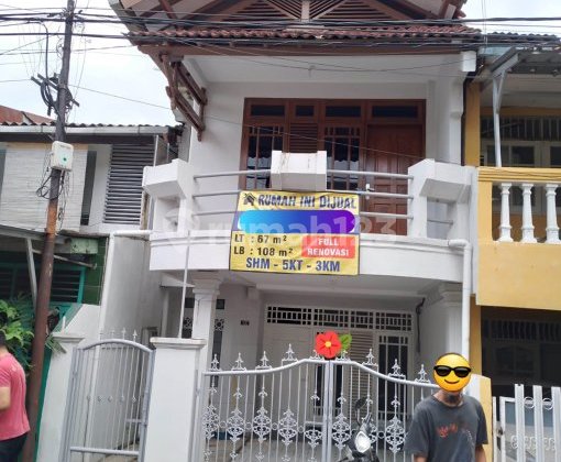 Rumah 2.5 Lantai baru ,bebas banjir ,di Perum Pondok Kelapa,duren sawit 2