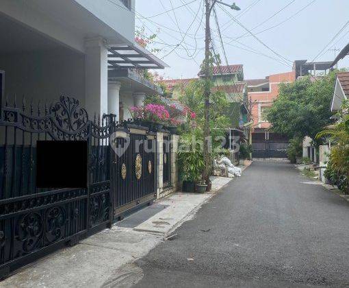 Rumah bikin happy dekat mall arion rawamangun , pulo gadung mo 2