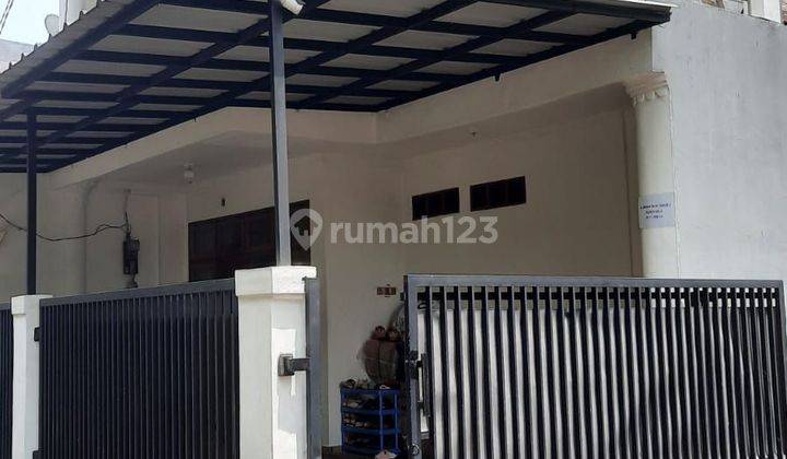 Rumah HOOK 3Lantai murah di Komplek kavling PTB ,Duren Sawit
 1