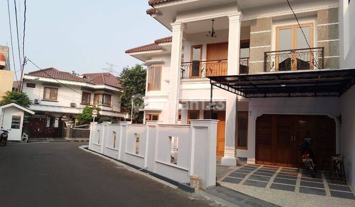 rumah baru mewah elegan di komplek dermaga klender-duren sawit 1