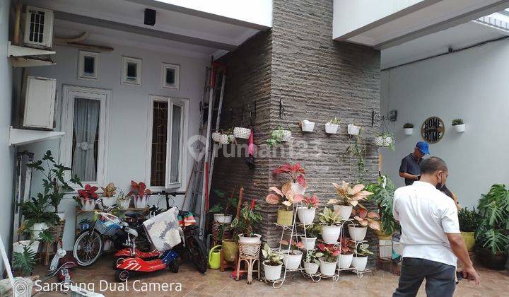 Rumah keren minimalis di  pondok bambu, duren sawit 2