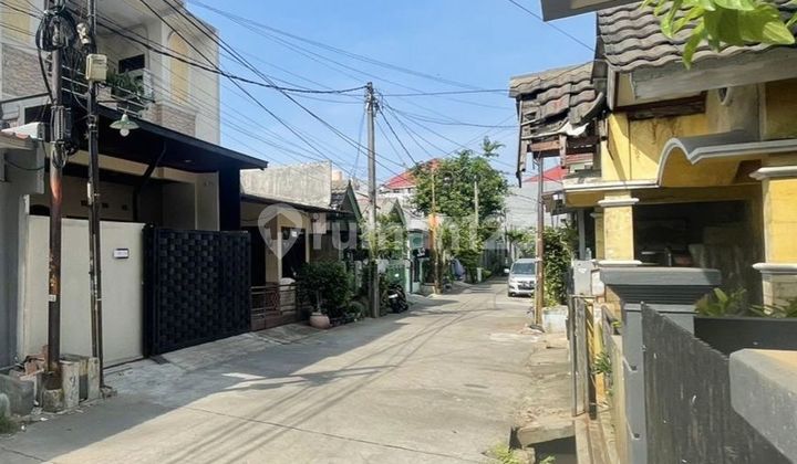 Rumah 2 Lantai Murah Siap Huni Di Galaxy,bekasi Selatan 2