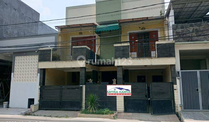 Rumah minimalis 3 lantai di kayu ringin jaya, bekasi selatan 1