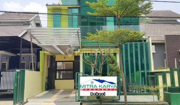 rumah 3 lantai berkelas harga murah di Galaxy, bekasi selatan 1