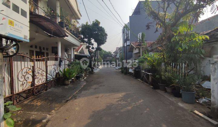 Rumah luas idaman orang kota di jatiwaringin, jatimakmur 2