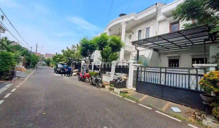 Rumah Idaman Bak Istana Jual Murah Di Billymoon, Pondok Kelapa 2