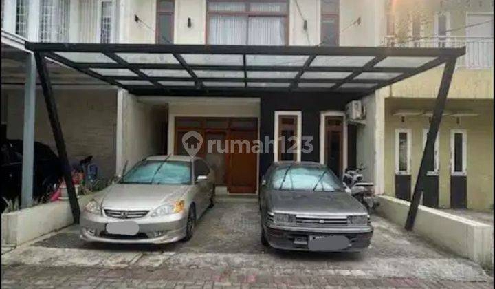 Rumah manis minimalis harga masuk akal di kapin , jatibening 1