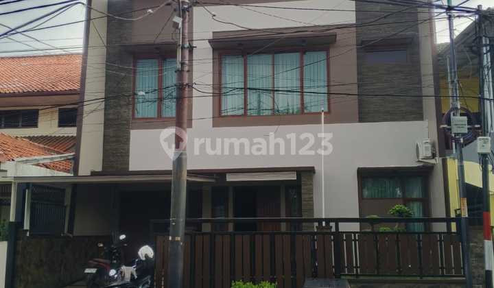 Awesome Flood-Free Fully Furnished House in Billymoon