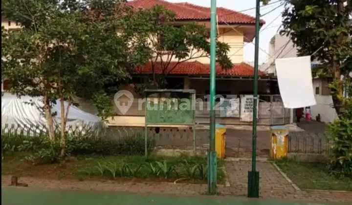 Very Cheap Spacious Seductive House in Pondok Kelapa 2