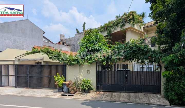 Rumah Luas & Full Furnished Jual Murah di Bambu Apus