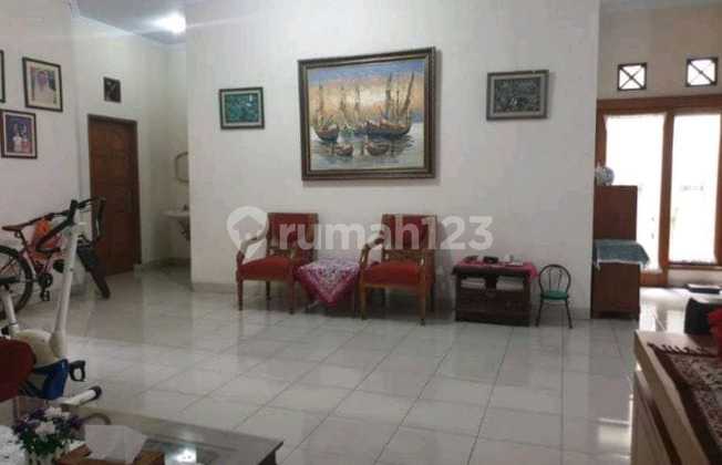 Spacious and Affordable House In Galaxy, South Bekasi 2