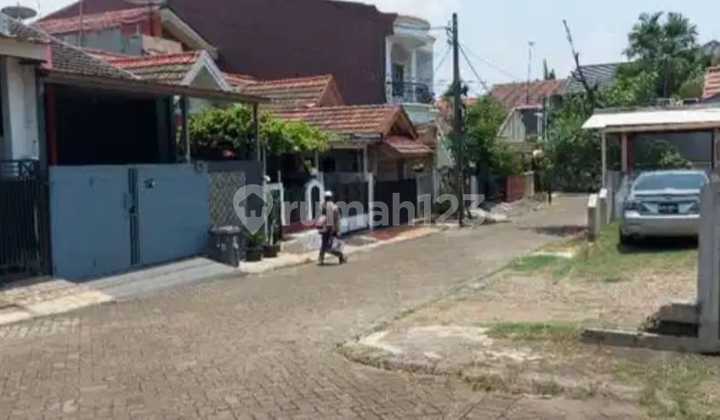 Affordable Ready-to-Live Homes in Jatibening Estate Complex, Pondok Gede 2