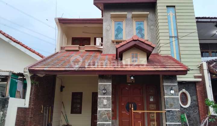 Rumah Manis Apik Di Pondok Bambu Asri, Duren Sawit