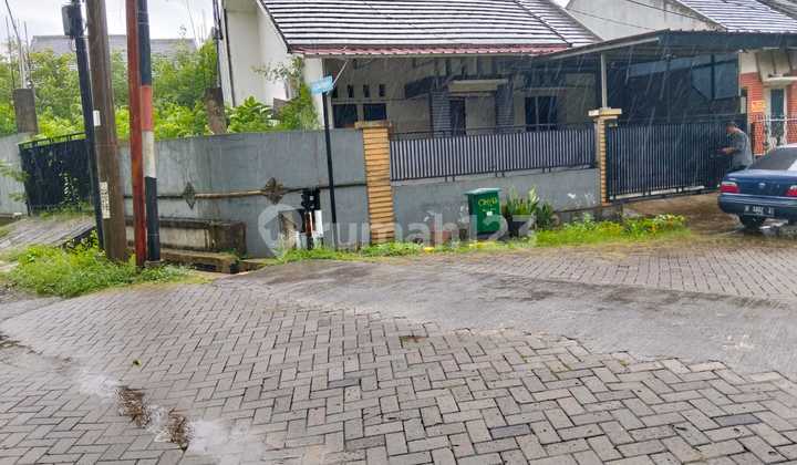 Rumah Hook Luas Murah di Taman Cikas, Galaxy