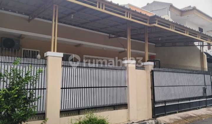 Affordable Simple Flood-Free Residence Hook Position in Taman Buaran Indah 1, Buaran 2