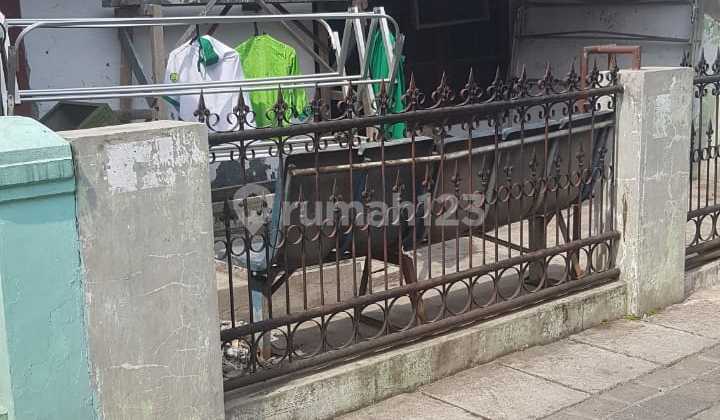 Damaged House Cheap Sale in Perumnas 3, East Bekasi 2