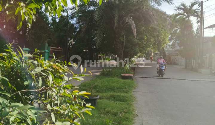 Stunning House, Friendly Price in Pulo Gebang Permai, Cakung 2