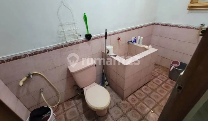 Turun Harga Rumah Bagus Bebas Banjir di Curug ,Pondok Kelapa 2