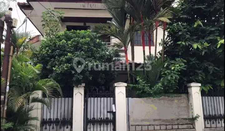 Awesome House Affordable Price Below Market in Kelapa Gading, North Jakarta 2