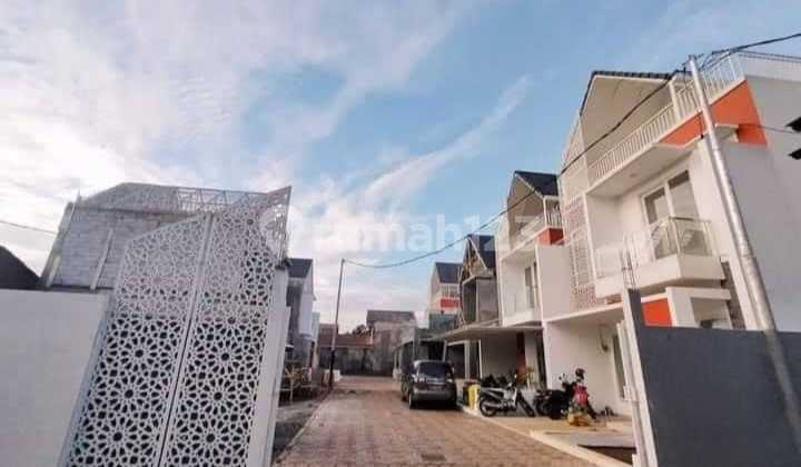 Rumah Baru Elegan Bebas Banjir Dalam Cluster Di Jl Ratna , Jatibening