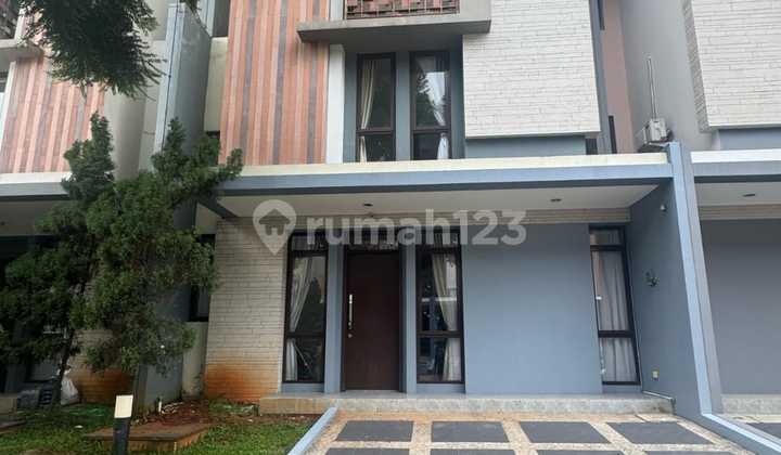 Sewa Rumah 3 lantai di Cluster Regentown BSD City Tangerang RW