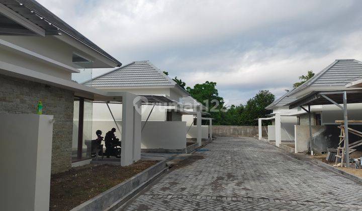 rumah semi villa HANIFFA Ressidence 7