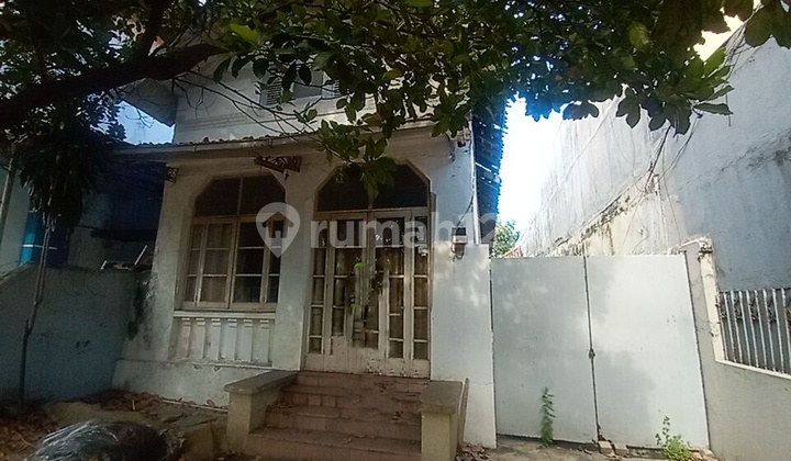 Disewakan Rumah Usaha Pusat Kota Jalan Biliton, Gubeng