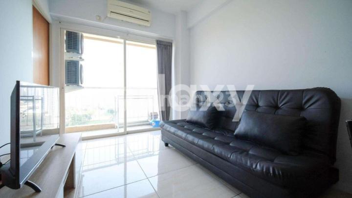 Rent Peak Golf Hill Tower A Apartment, Golf View