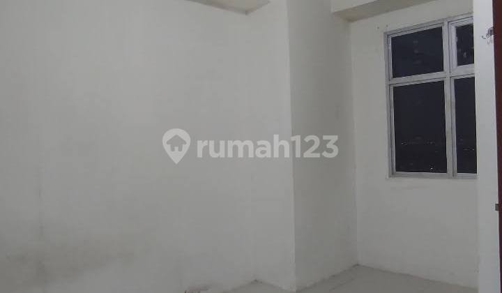 Dijual Apartemen Gunawangsa Tidar A Lantai 28 Semi Furnish 2