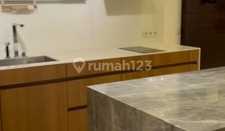 Quick Sale Sumatra 36 Apartment City Center Semi-Furnished