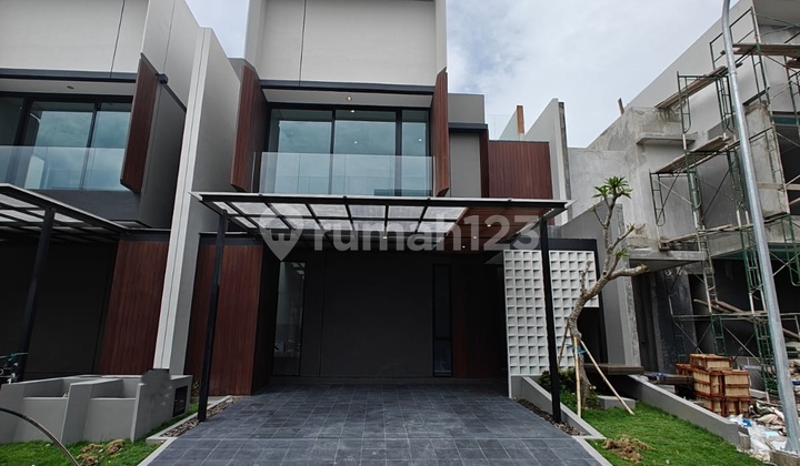 Disewakan Rumah Citraland Dempsey Hill Baru Gress Ada Rooftop Disewakan Rumah Citraland Dempsey Hill Baru Gress Ada Rooftop