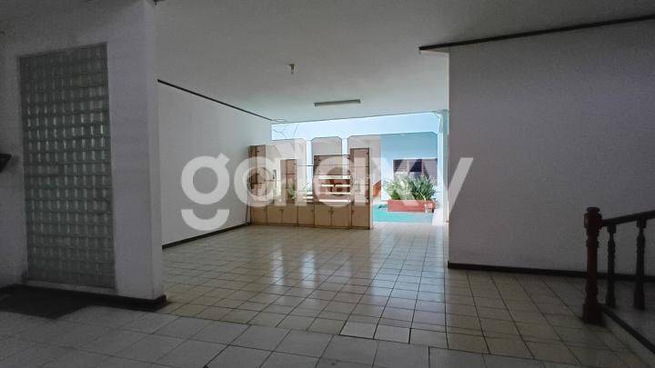 Rumah Sewa Pusat Kota Embong Cerme Cocok Untuk Usaha 2