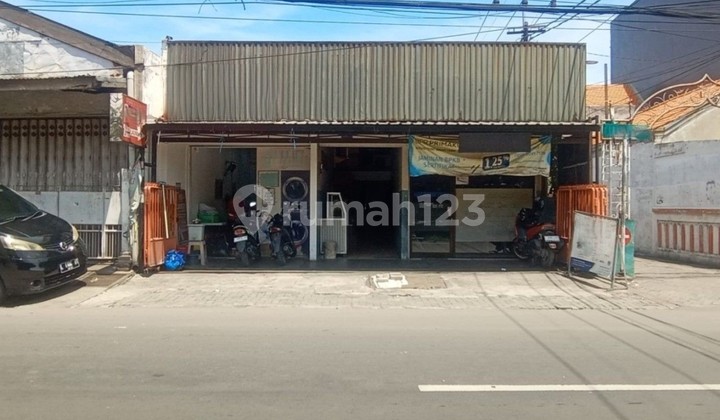 Rumah Untuk Usaha Nol Raya Wiyung