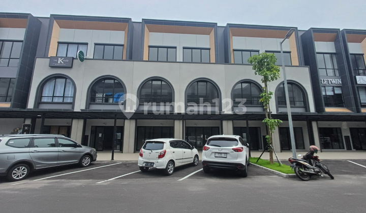 Ruko Premium Citraland One Arcade New Gress Dekat Gwalk, 2 Ruko Dijebol Jadi 1