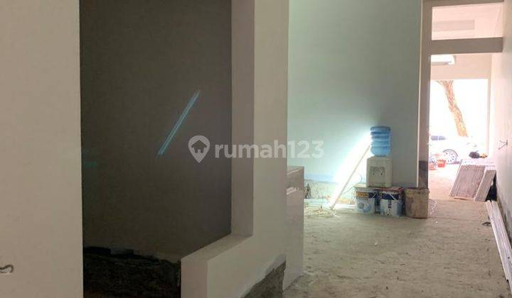 Rumah Baru SHM di Cluster Scarlet, Tangerang 5