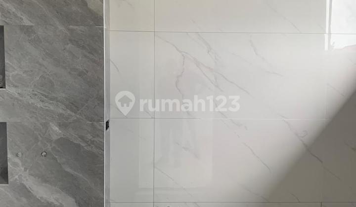 Rumah Baru SHM di Cluster Scarlet, Tangerang 13
