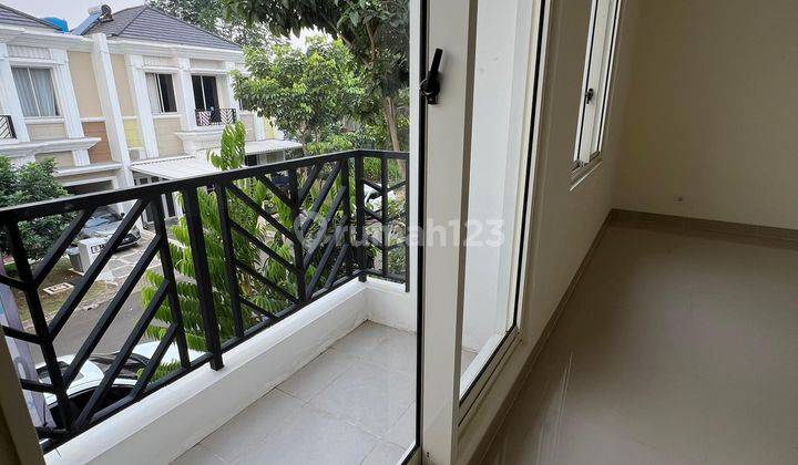 Turun Harga! Rumah Di Cluster Flamingo The Spring Gading Serpong  1