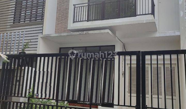 Rumah Baru 2,5 Lantai Murah , Lokasi Ok, di Sunter Jakarta Utara 2