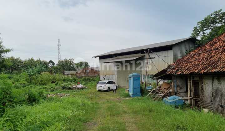 Kavling Tanah komersil lokasi strategis bisa di lewati Container Kavling Tanah komersil lokasi strategis bisa di lewati Container