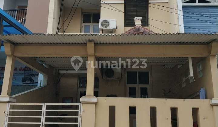 Previously used as a boarding house - strategic location Previously used as a boarding house - strategic location