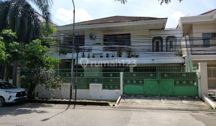 Rumah 2 lantai jalan depannya lebar ,Nego di Green Garden Kedoya 1