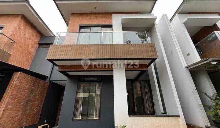 Dijual Rumah Bagus di Discovery Serenity, Sektor 9, Bintaro Jaya. 1