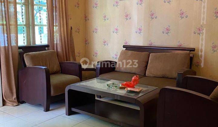 Rumah di Menteng Bintaro, Siap Huni, halaman luas di sektor 7 2