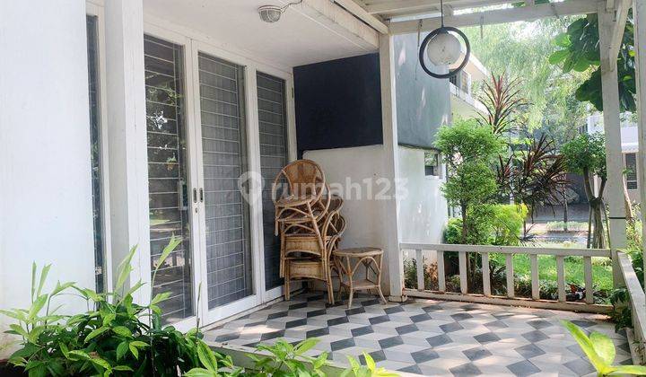 Rumah Hoek di Emerald View Bintaro, Sektor 9 Bintaro Jaya 2