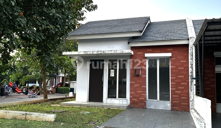 Rumah Hoek harga 1M an di U House Bintaro Jaya Rumah Hoek harga 1M an di U House Bintaro Jaya