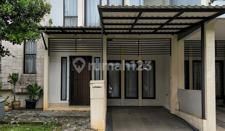 The house in Emerald Terrace Bintaro is affordable and move-in ready.