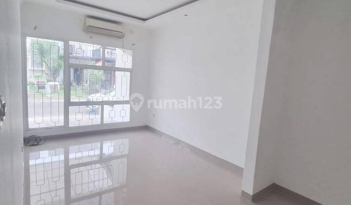 Rumah Minimalis Siap Huni di Cluster Emerald Town House, Bintaro Jaya, Sektor 9 2