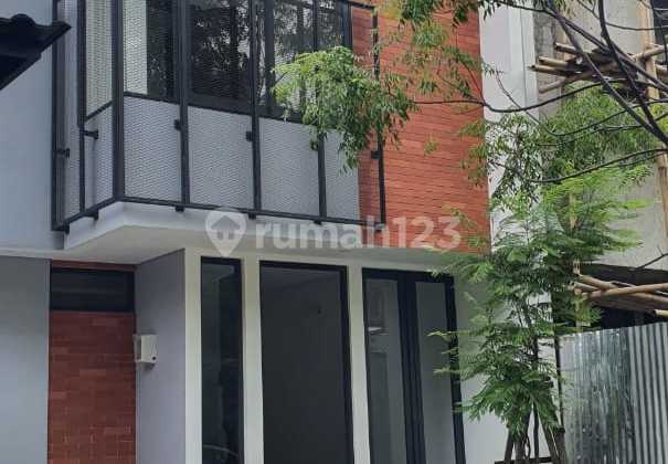 Rumah Siap Huni di Kebayoran Harmony, Bintaro Jaya